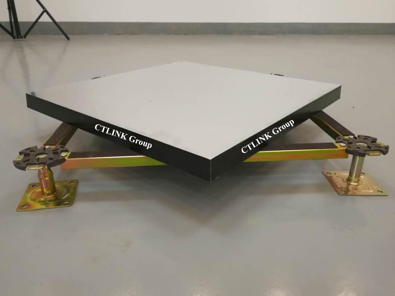 Calcium-sulphate-raised-floor-san-nang-ky-thuat